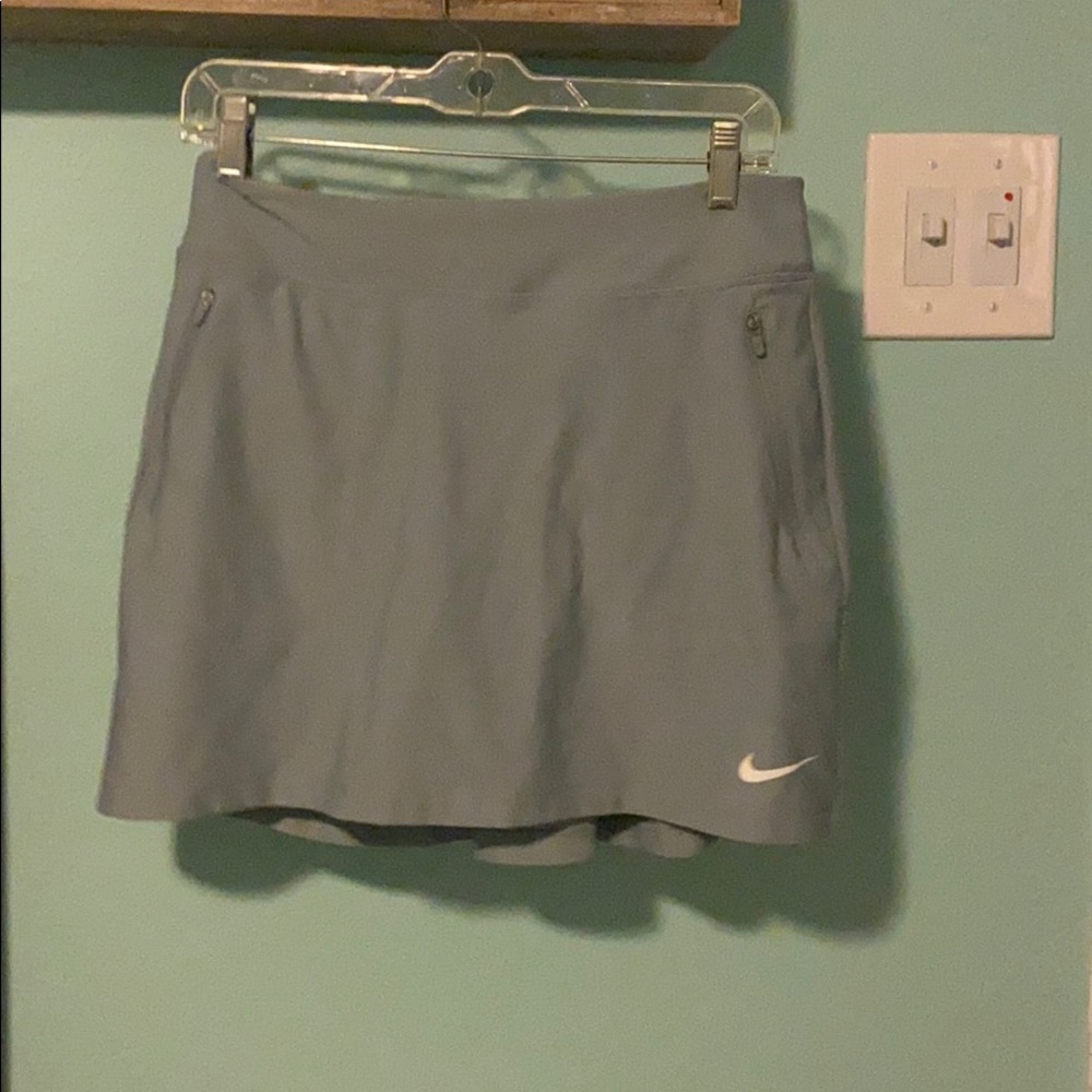 Nike tennis skort